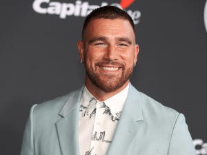 What is Travis Kelce Net Worth