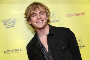 Ross Lynch Girlfriend